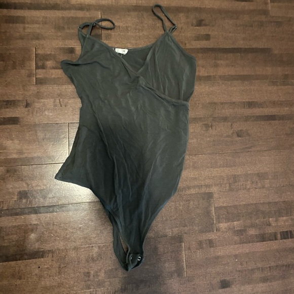 Garage wrap bodysuit - Picture 1 of 3